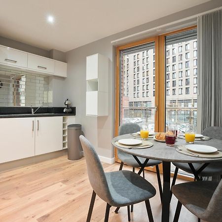 Stylish Modern Home In Sheffield Esterno foto