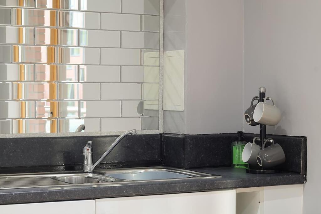 Stylish Modern Home In Sheffield Esterno foto